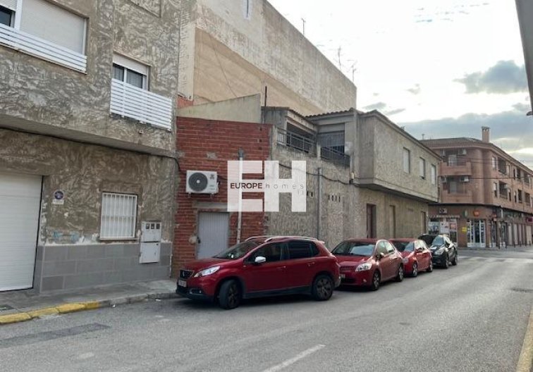 Resale - town house - Catral - Comunidad Valenciana