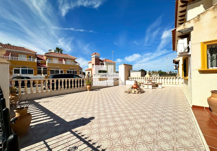Resale - town house - Orihuela Costa - Costa Blanca