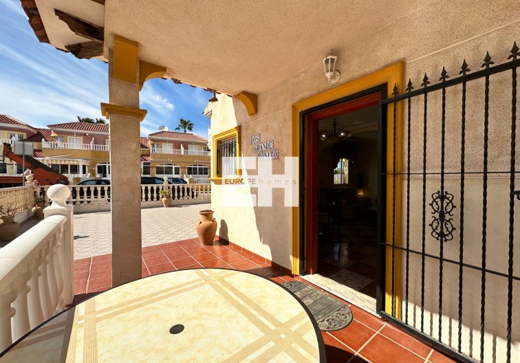 Resale - town house - Orihuela Costa - Costa Blanca