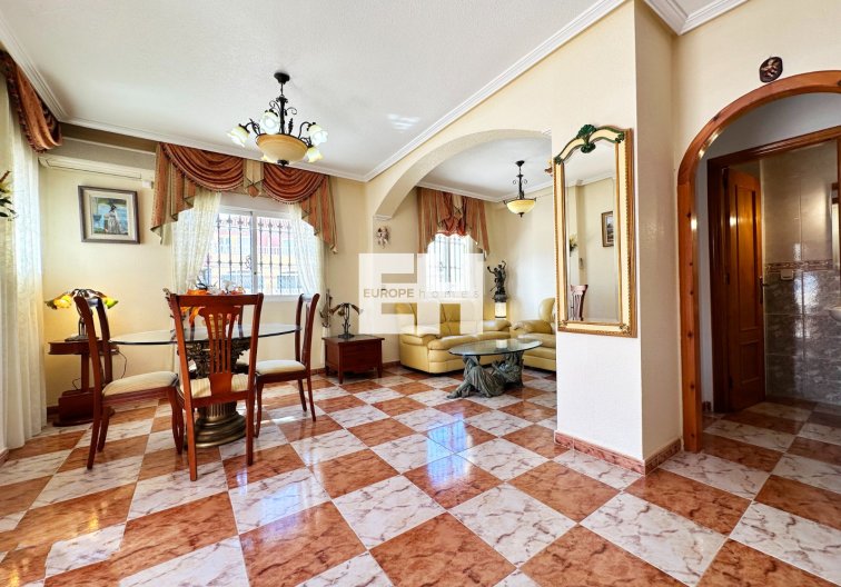 Resale - town house - Orihuela Costa - Costa Blanca