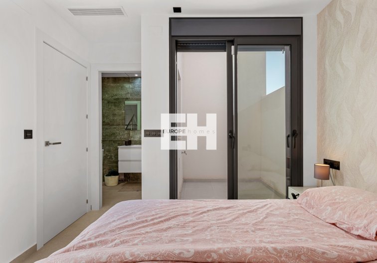 Herverkoop - town house - Ciudad Quesada - Costa Blanca