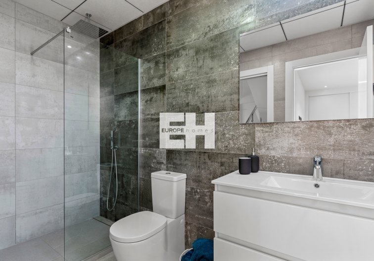 Herverkoop - town house - Ciudad Quesada - Costa Blanca