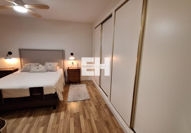 Resale - villa - Torrevieja - Los Balcones - Los Altos Del Edén