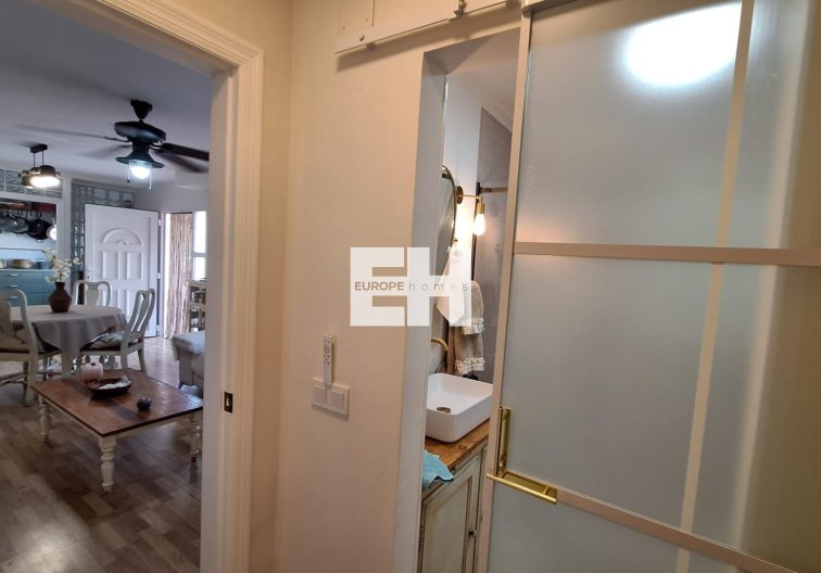 Resale - villa - Torrevieja - Los Balcones - Los Altos Del Edén