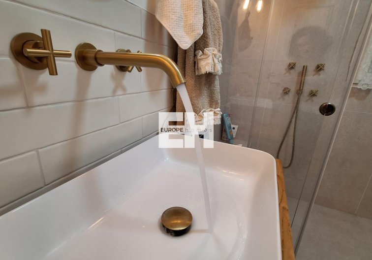 Resale - villa - Torrevieja - Los Balcones - Los Altos Del Edén