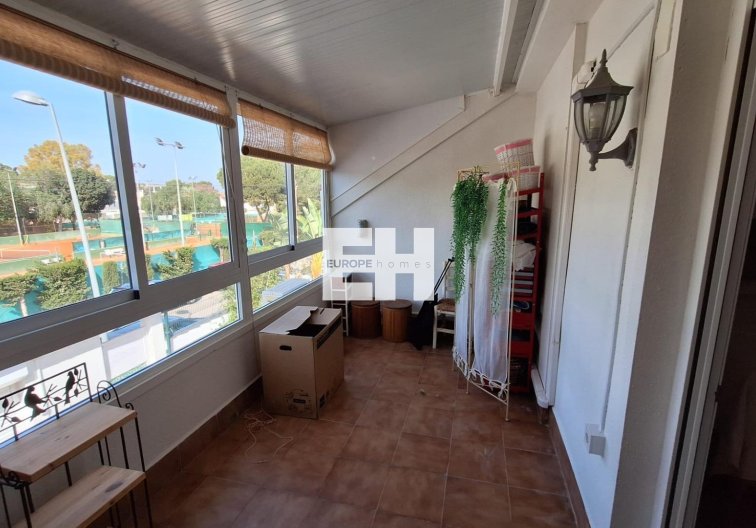 Resale - villa - Torrevieja - Los Balcones - Los Altos Del Edén