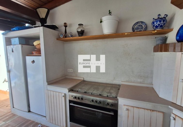 Resale - villa - Torrevieja - Los Balcones - Los Altos Del Edén