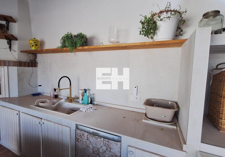Resale - villa - Torrevieja - Los Balcones - Los Altos Del Edén