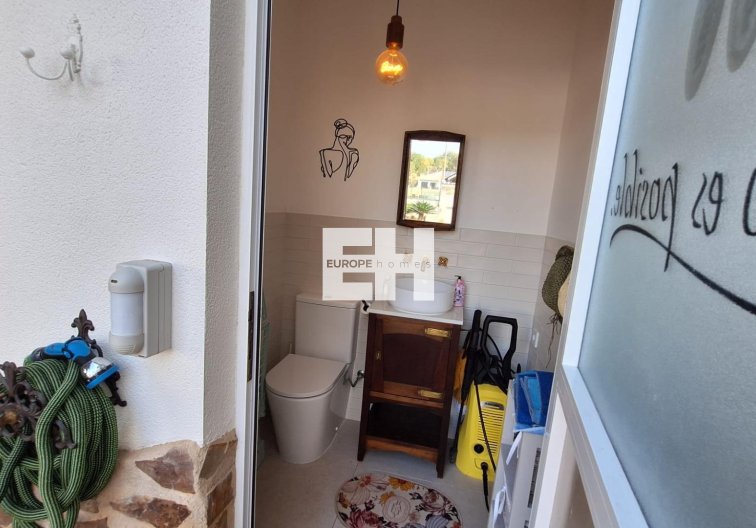 Resale - villa - Torrevieja - Los Balcones - Los Altos Del Edén
