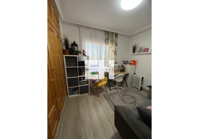 Revente - Appartement - Torrevieja - Aguas Nuevas