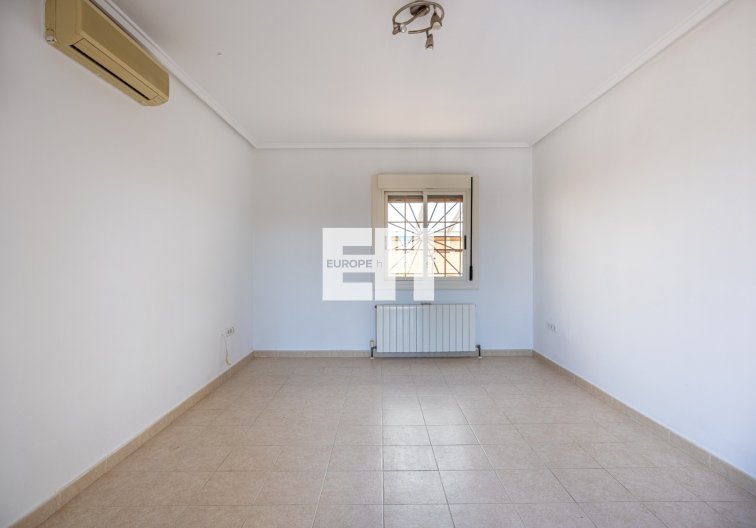 Herverkoop - villa - Benijofar - Costa Blanca
