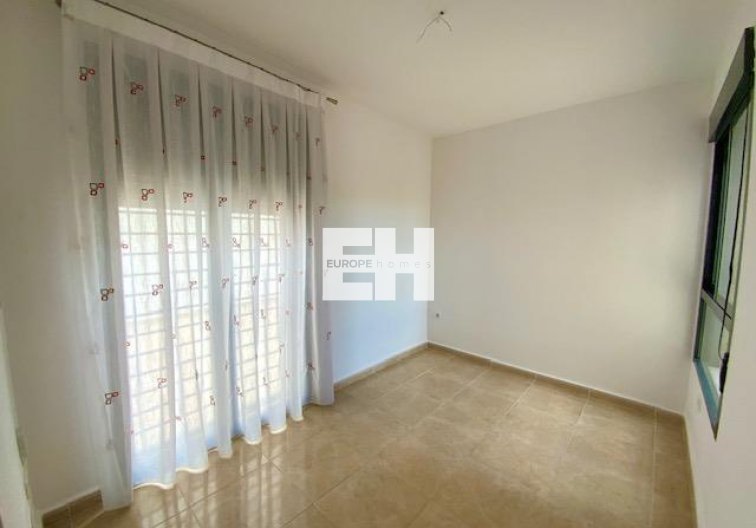 Resale - villa - Roldan - Inland