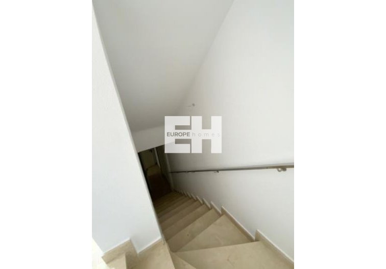 Resale - villa - Roldan - Inland