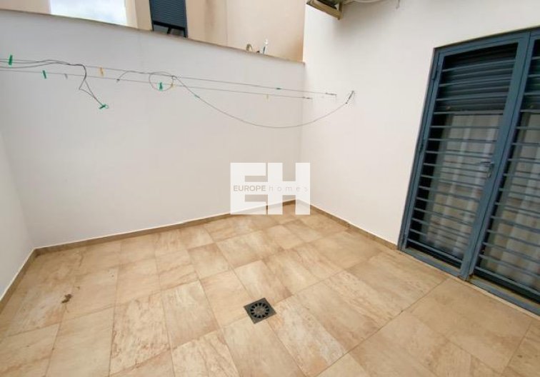 Resale - villa - Roldan - Inland