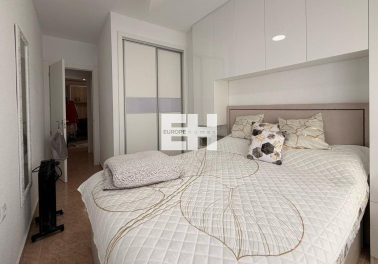Segunda mano - Apartamento  - Torrevieja - Nueva Torrevieja