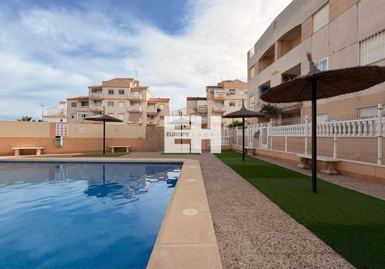 Segunda mano - Apartamento  - Torrevieja - Nueva Torrevieja