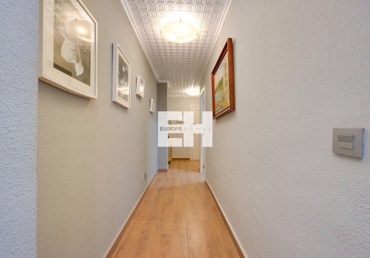 Revente - Appartement - Torrevieja - Acequion