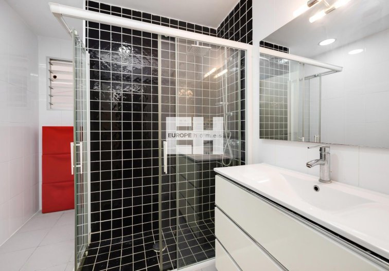 Revente - Appartement - Torrevieja - Acequion