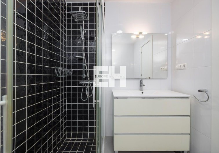 Revente - Appartement - Torrevieja - Acequion