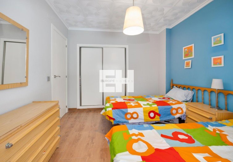 Revente - Appartement - Torrevieja - Acequion