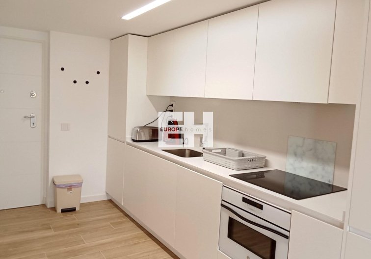 Wiederverkauf - Wohnung - Torrevieja - Punta Prima
