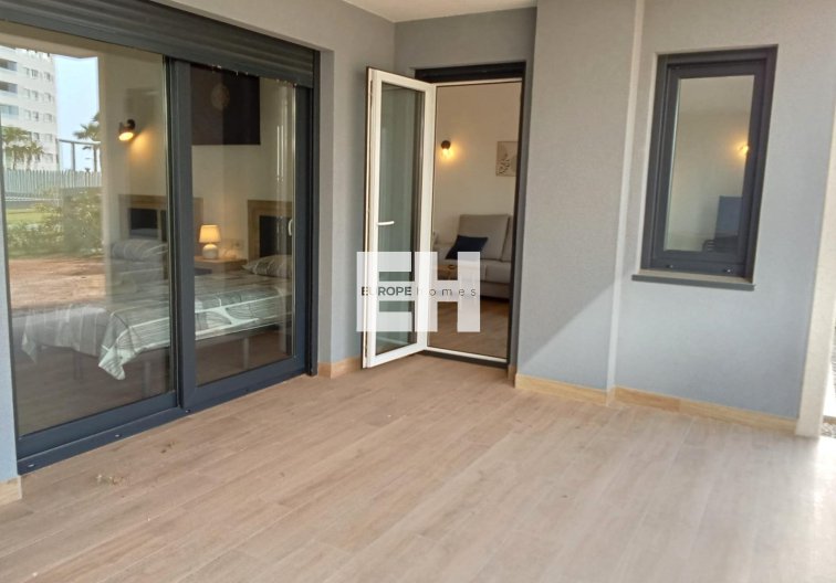 Wiederverkauf - Wohnung - Torrevieja - Punta Prima