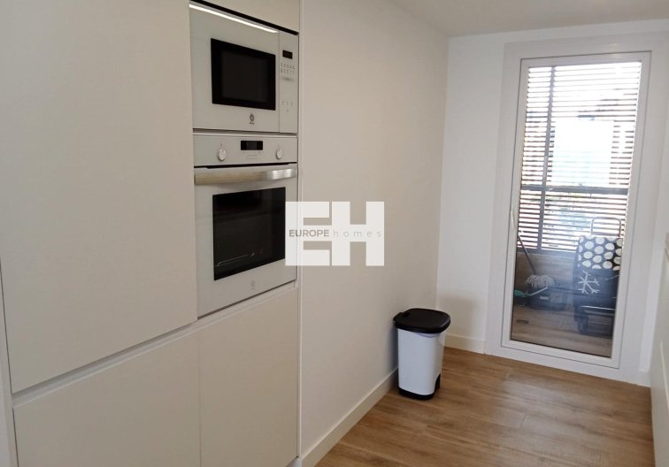 Wiederverkauf - Wohnung - Torrevieja - Punta Prima