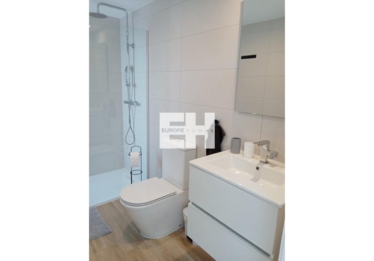 Wiederverkauf - Wohnung - Torrevieja - Punta Prima