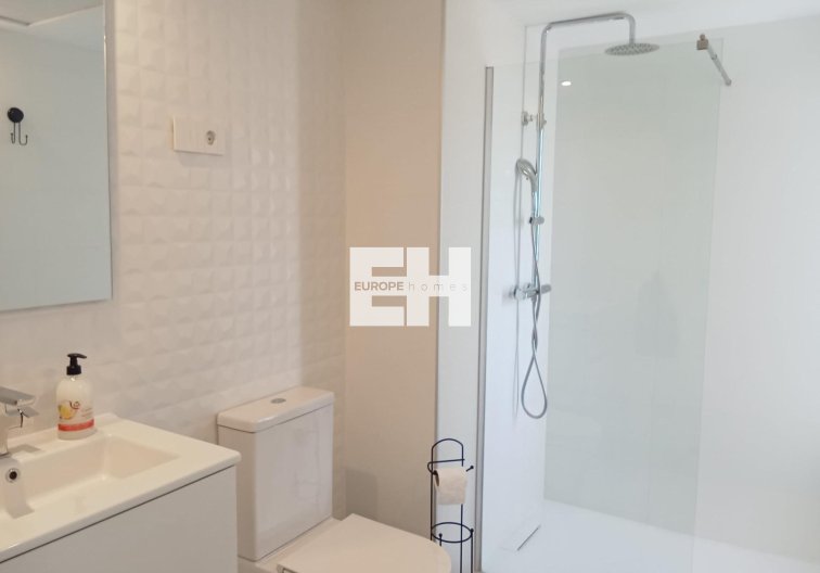 Wiederverkauf - Wohnung - Torrevieja - Punta Prima