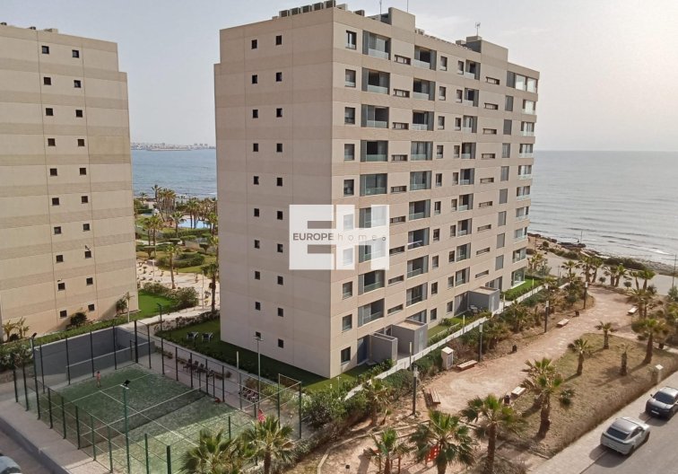 Wiederverkauf - Wohnung - Torrevieja - Punta Prima