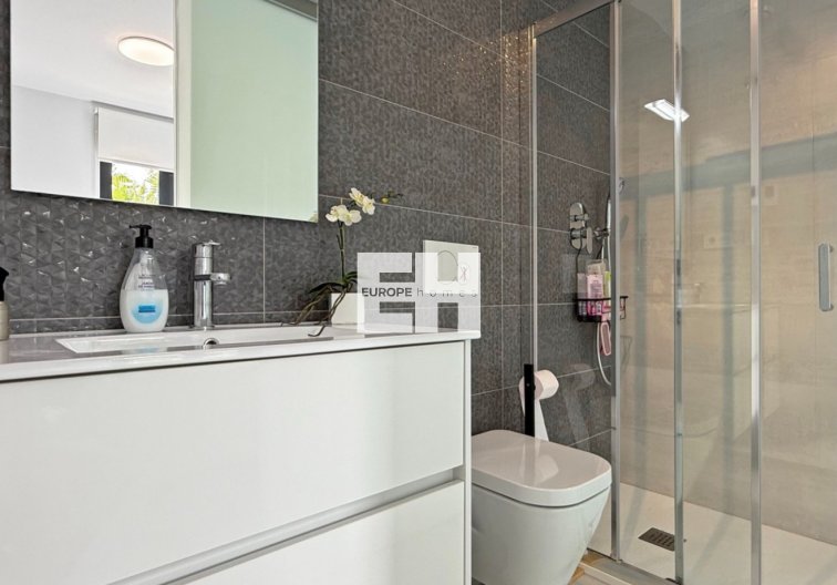 Resale - Apartment - Orihuela Costa - Costa Blanca