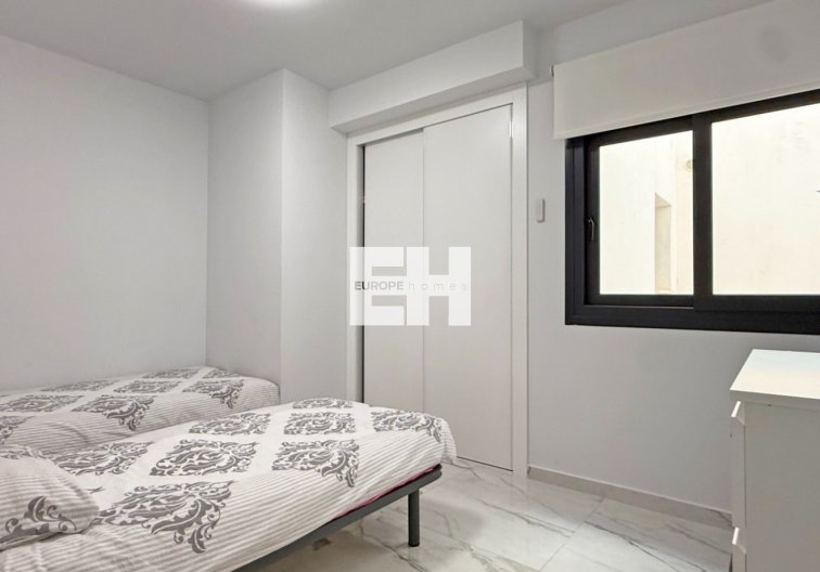 Resale - Apartment - Orihuela Costa - Costa Blanca