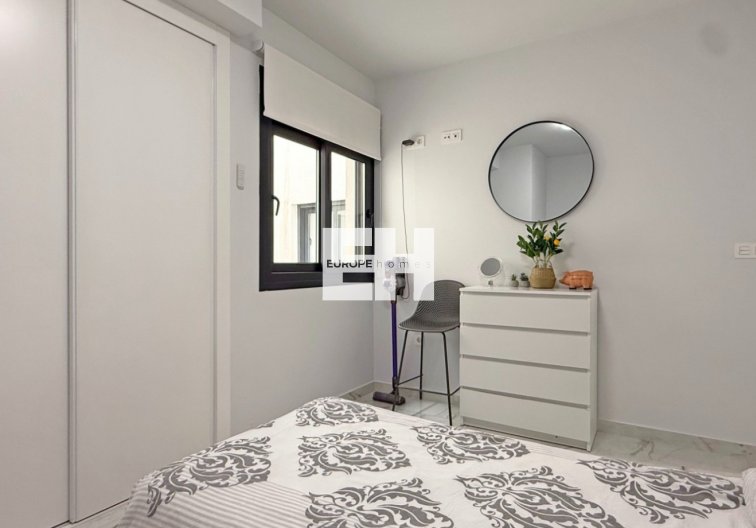 Resale - Apartment - Orihuela Costa - Costa Blanca