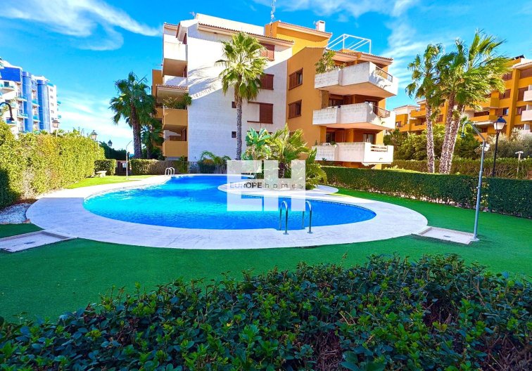 Wiederverkauf - Wohnung - Torrevieja - Punta Prima