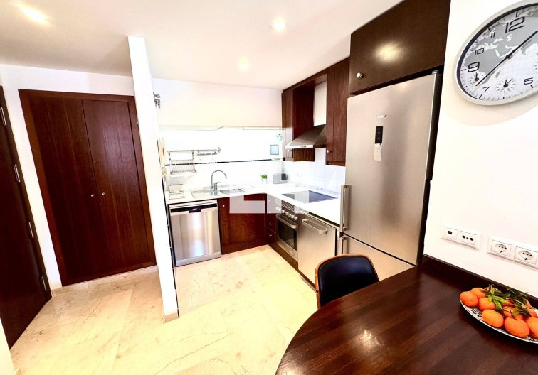 Wiederverkauf - Wohnung - Torrevieja - Punta Prima