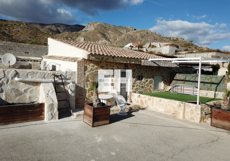 Resale - Country House - Crevillent - Inland