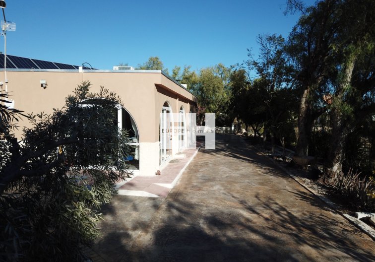 Resale - Country House - Crevillent - Inland