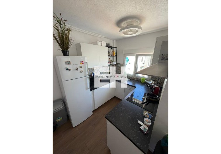 Wiederverkauf - Wohnung - Torrevieja - Punta Prima