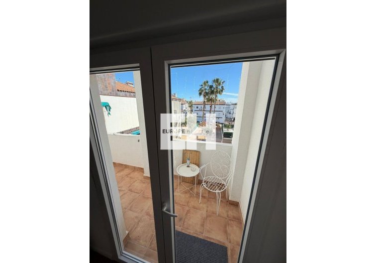 Wiederverkauf - Wohnung - Torrevieja - Punta Prima