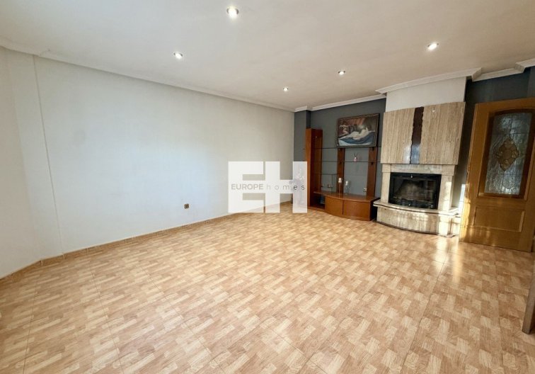 Segunda mano - town house - Formentera del Segura - Costa Blanca