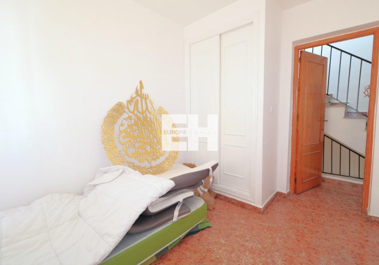 Herverkoop - Quad House - Torrevieja - Carrefour