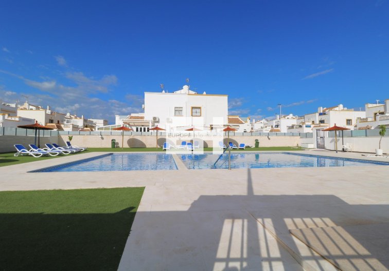 Herverkoop - Quad House - Torrevieja - Carrefour