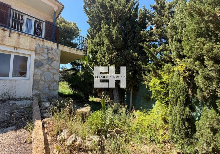 Resale - villa - Torrevieja - Los Balcones - Los Altos Del Edén