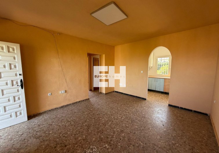 Resale - villa - Torrevieja - Los Balcones - Los Altos Del Edén