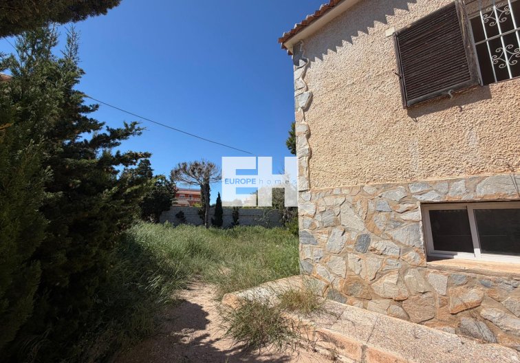 Resale - villa - Torrevieja - Los Balcones - Los Altos Del Edén