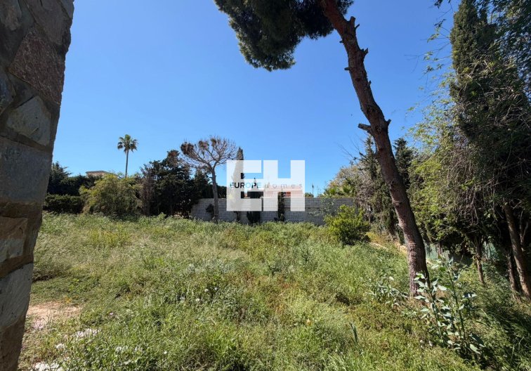 Resale - villa - Torrevieja - Los Balcones - Los Altos Del Edén