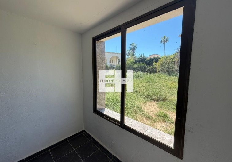 Resale - villa - Torrevieja - Los Balcones - Los Altos Del Edén