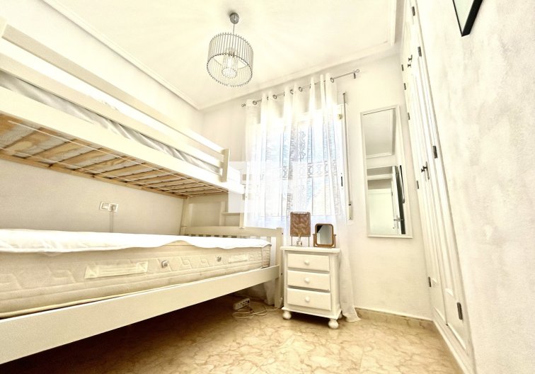 Wiederverkauf - town house - Punta Prima - Costa Blanca