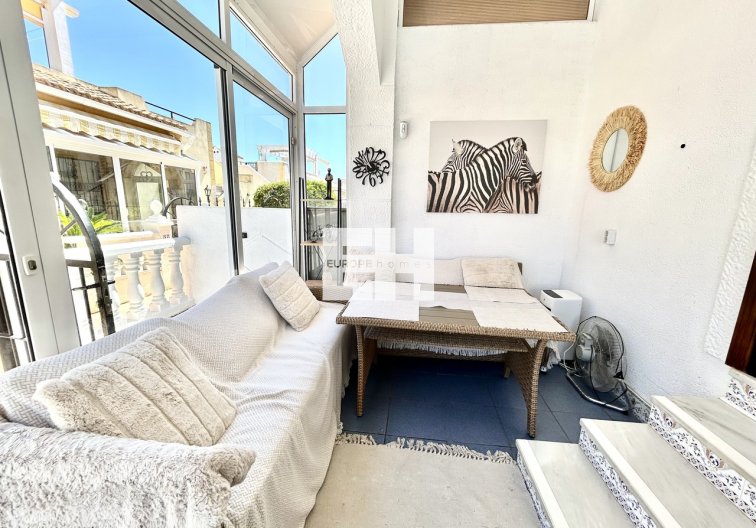 Wiederverkauf - town house - Punta Prima - Costa Blanca