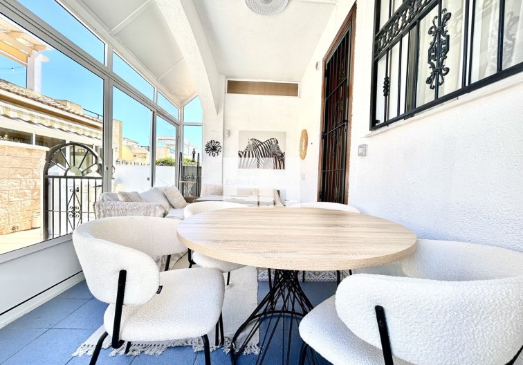 Wiederverkauf - town house - Punta Prima - Costa Blanca